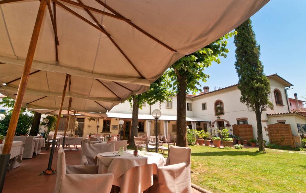 La Bussola Da Gino Hotel Quarrata Eksteriør billede